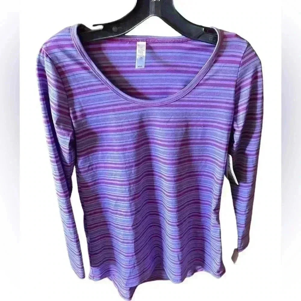 Lularoe XXS long sleeve Lynnae. Periwinkle and raspberry stripe. Hi/lo hem,NWT.